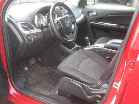 Used 2014 Dodge Journey SXT image 16