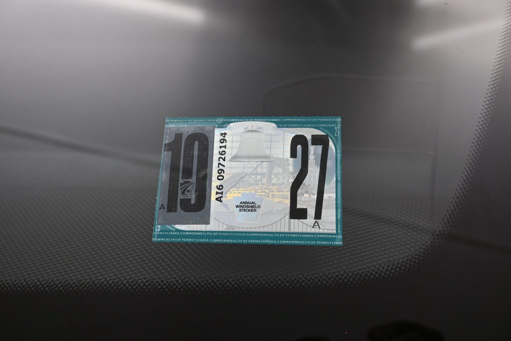 Used 2022 Rivian R1T Adventure AWD/4WD image 8