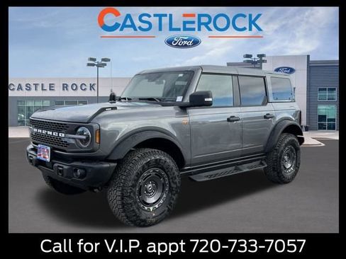 New 2025 Ford Bronco Badlands image 1