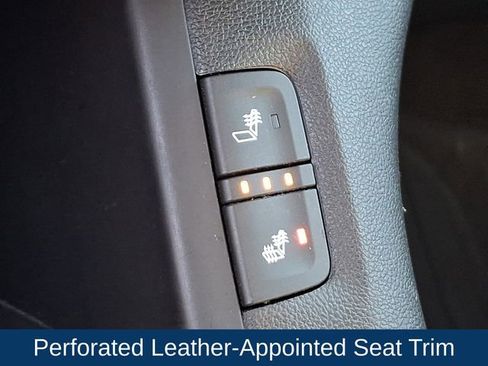 Used 2018 GMC Acadia SLT image 29