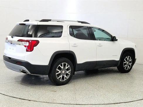 Used 2023 GMC Acadia SLT w/ Preferred Package FWD image 7