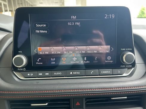Used 2025 Nissan Rogue SV w/ Rock Creek Premium Package AWD/4WD image 15