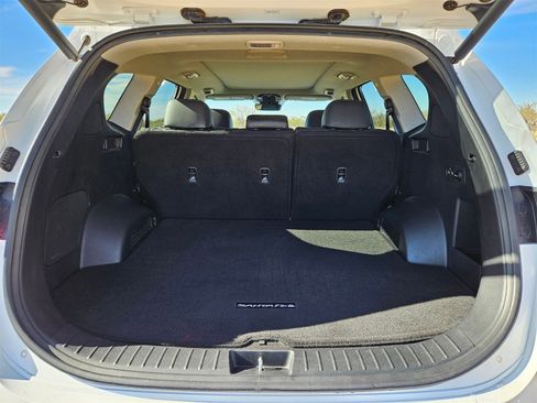 Used 2022 Hyundai Santa Fe Limited image 7