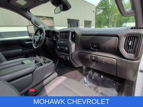 Certified 2025 Chevrolet Silverado 2500 Custom w/ Custom Convenience Package AWD/4WD image 29