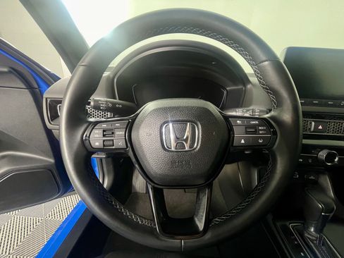 Used 2023 Honda Civic Sport image 17