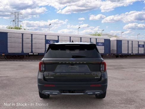 New 2026 Ford Explorer Active w/ Active Comfort Package AWD/4WD image 5