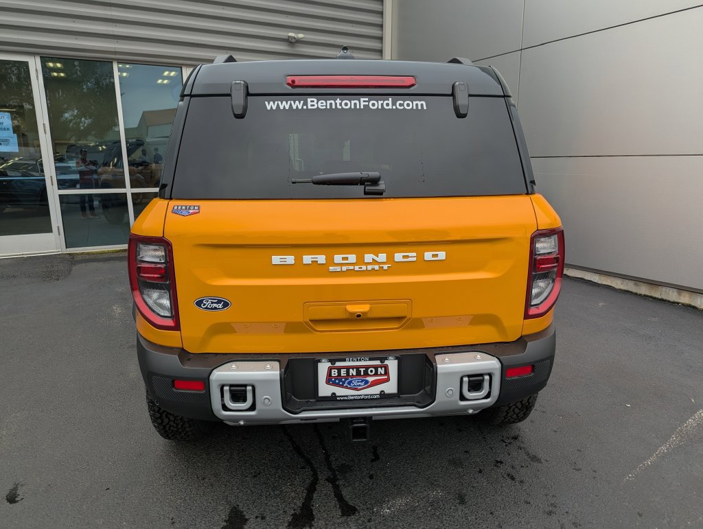 New 2026 Ford Bronco Sport Outer Banks w/ Sasquatch Outer Banks Package AWD/4WD image 4