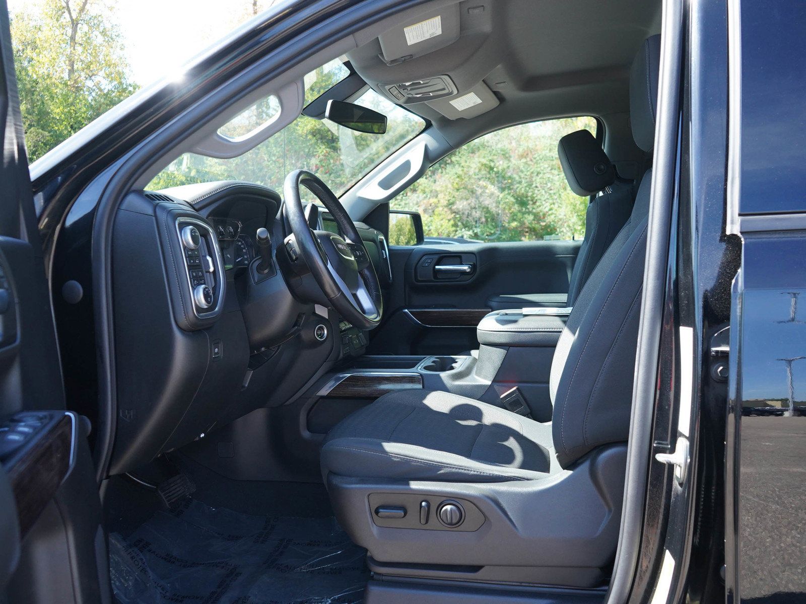 Used 2020 GMC Sierra 1500 Elevation AWD/4WD image 22