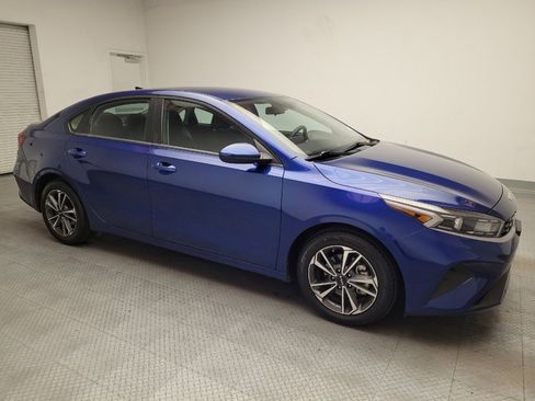 Used 2024 Kia Forte LXS FWD image 11