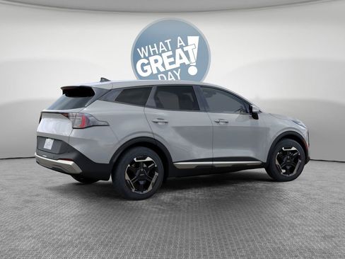 New 2026 Kia Sportage S image 6