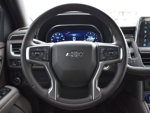 Used 2023 Chevrolet Tahoe Z71 w/ Luxury Package image 21