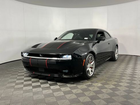 Used 2024 Dodge Charger R/T Scat Pack w/ Plus Group image 3