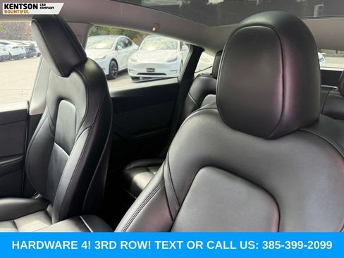 Used 2023 Tesla Model Y Long Range AWD/4WD image 26