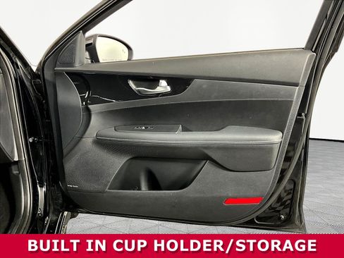 Used 2023 Kia Forte GT-Line w/ GT-Line Premium Package FWD image 27