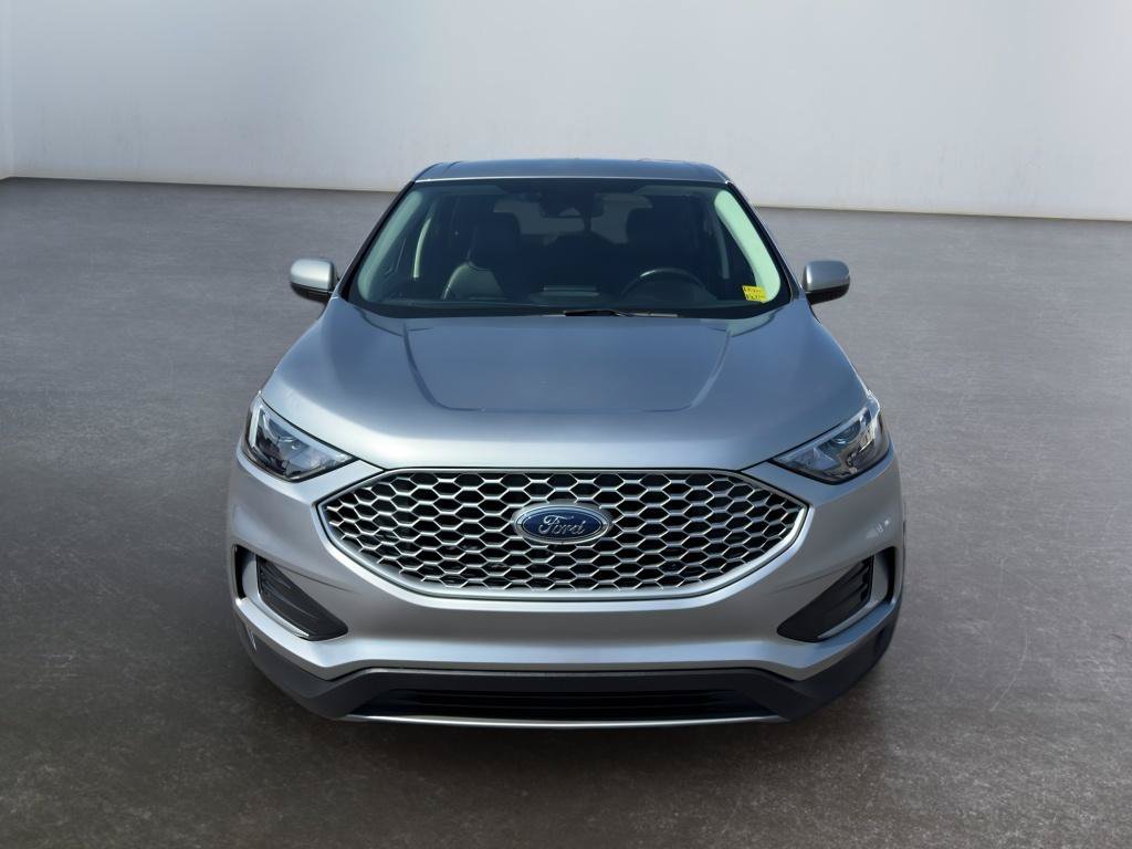 Used 2024 Ford Edge SEL AWD/4WD image 5