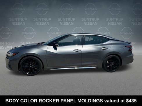 Used 2021 Nissan Maxima SR w/ Sport Mat Group FWD image 2