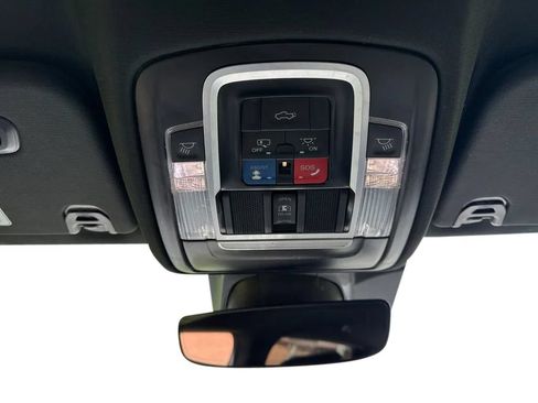 Used 2023 RAM 1500 Laramie AWD/4WD image 25