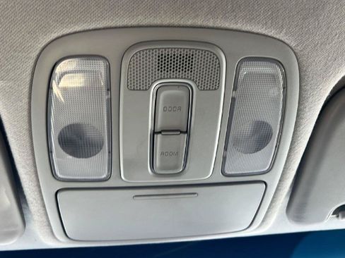Used 2016 Kia Soul FWD image 15