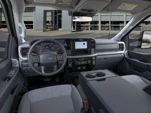New 2026 Ford F350 XLT w/ Tremor Off-Road Package image 9