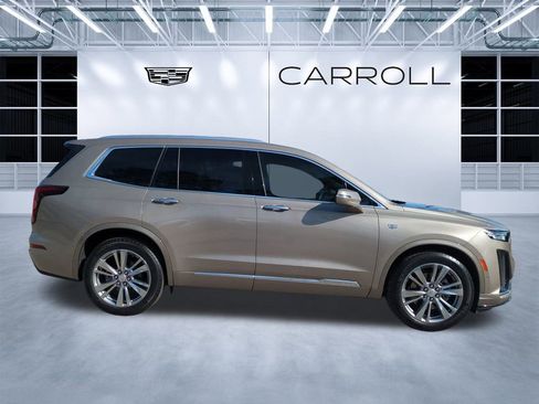 Used 2023 Cadillac XT6 Premium Luxury w/ Technology Package image 3