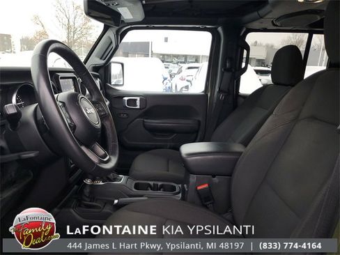 Used 2023 Jeep Wrangler Unlimited w/ Cold Weather Group image 10