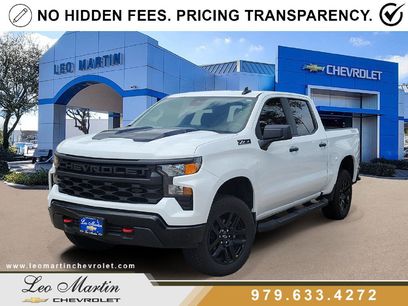 New 2026 Chevrolet Silverado 1500 Custom Trail Boss w/ LPO, Dark Essentials Package