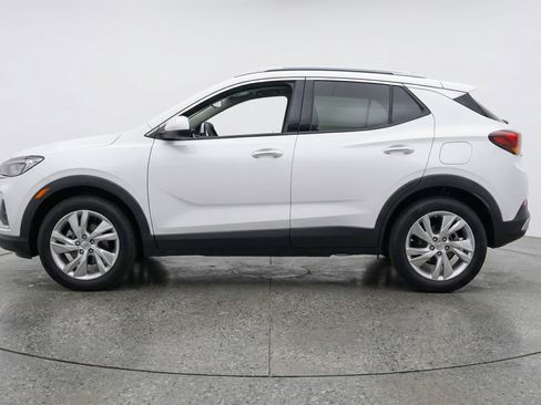 Used 2025 Buick Encore GX Preferred image 5