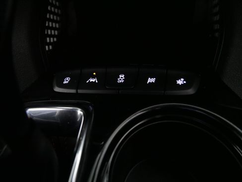 Used 2023 Chevrolet TrailBlazer RS w/ Convenience Package image 28