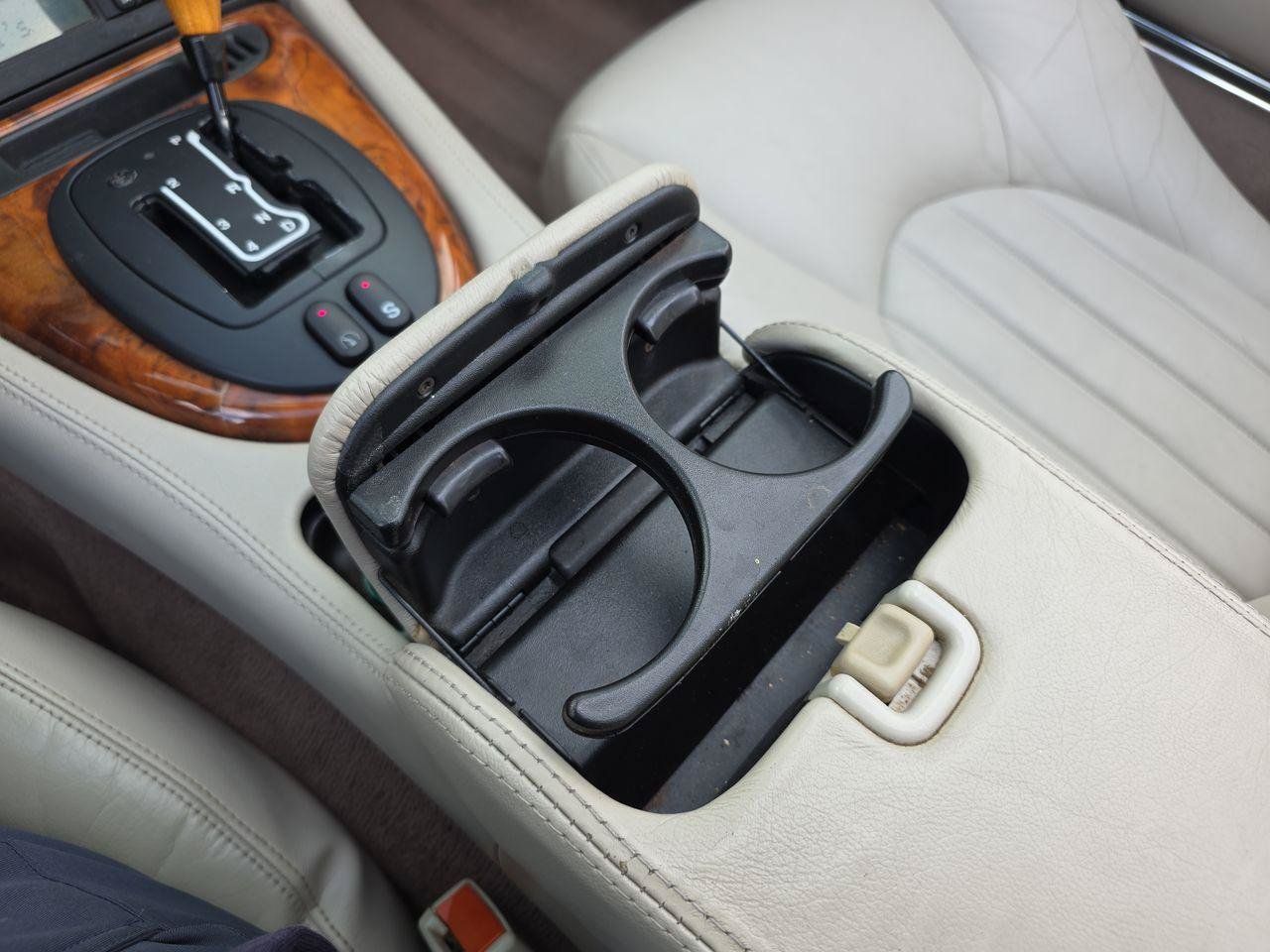 Used 2000 Jaguar XK8 Convertible RWD image 26