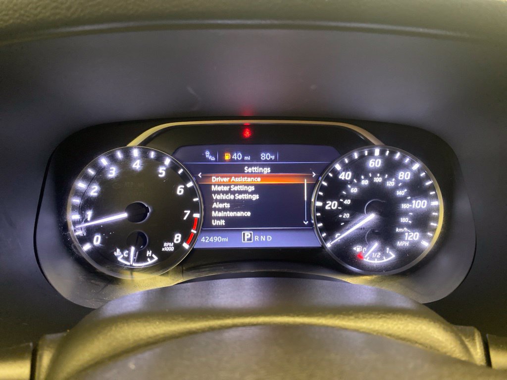 Used 2023 Nissan Frontier SV w/ Midnight Edition Package RWD image 11