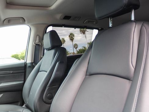 Used 2026 Honda Odyssey EX-L image 24