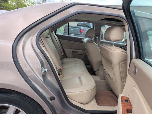 Used 2006 Cadillac STS w/ Preferred Equipment Group AWD/4WD image 24