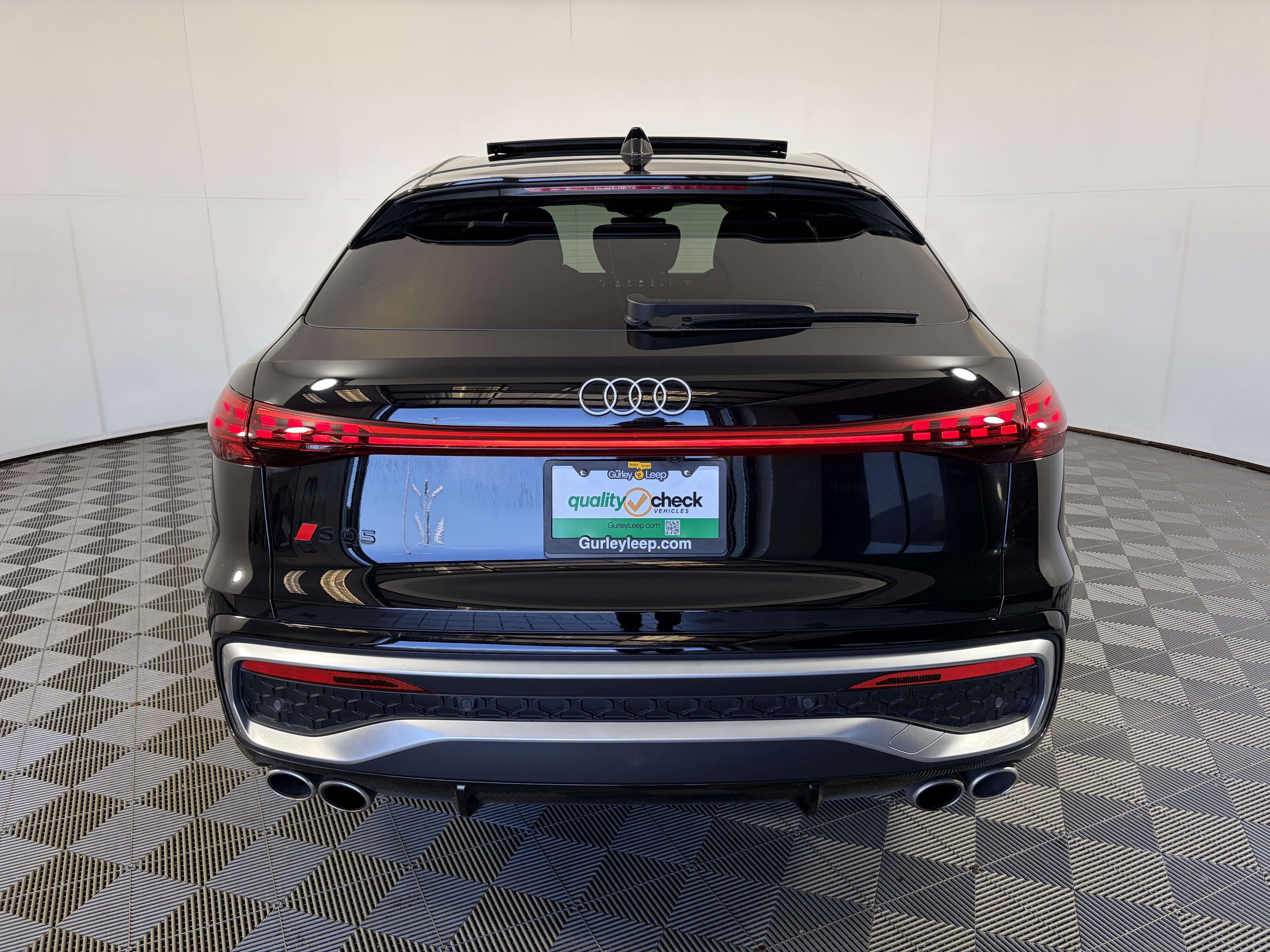 Used 2025 Audi SQ5 Premium Plus w/ Premium Plus Package AWD/4WD image 9
