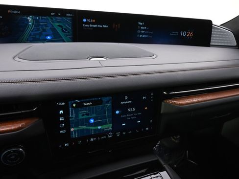 Used 2025 Lincoln Navigator Black Label image 26