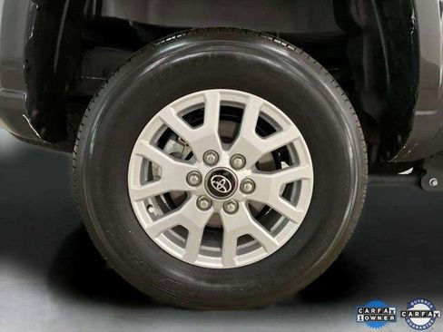 Used 2025 Toyota Tacoma SR5 image 25