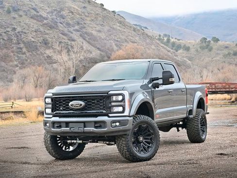 New 2026 Ford F250 Lariat w/ Black Appearance Package AWD/4WD image 7