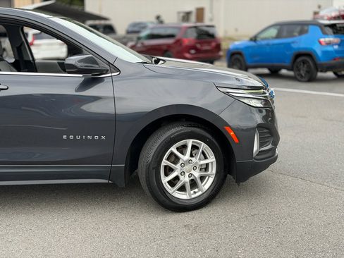 Used 2022 Chevrolet Equinox LT FWD image 10
