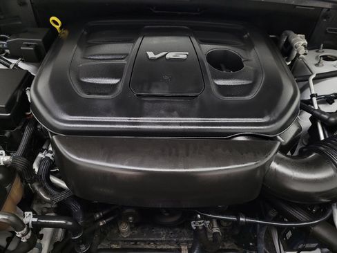 Used 2016 Jeep Grand Cherokee Laredo w/ Quick Order Package 23E RWD image 30