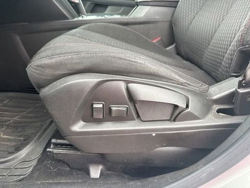 Used 2015 Chevrolet Equinox LS FWD image 13