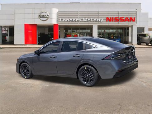 New 2026 Nissan Sentra SV w/ SV Convenience Package FWD image 5