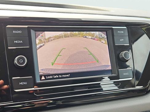 Certified 2024 Volkswagen Taos S AWD/4WD image 15
