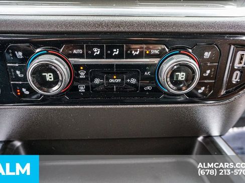 Used 2025 Chevrolet Silverado 3500 High Country w/ Technology Package image 42