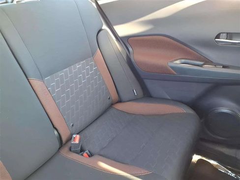 Used 2024 Nissan Kicks SR image 18