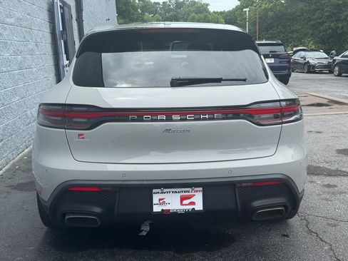 Used 2023 Porsche Macan AWD/4WD image 9