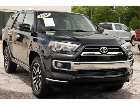 Used 2020 Toyota 4Runner 4WD image 37