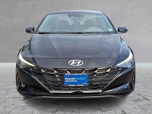 Certified 2023 Hyundai Elantra SEL FWD image 2