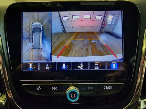 Used 2022 Chevrolet Equinox Premier image 27