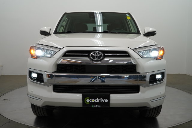 Used 2023 Toyota 4Runner Limited AWD/4WD image 2