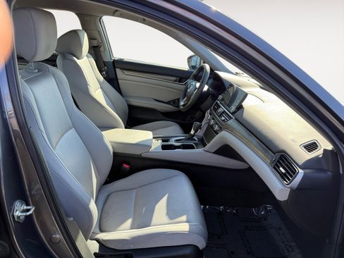 Used 2019 Honda Accord LX image 19