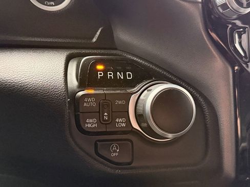 Used 2023 RAM 1500 Big Horn AWD/4WD image 20